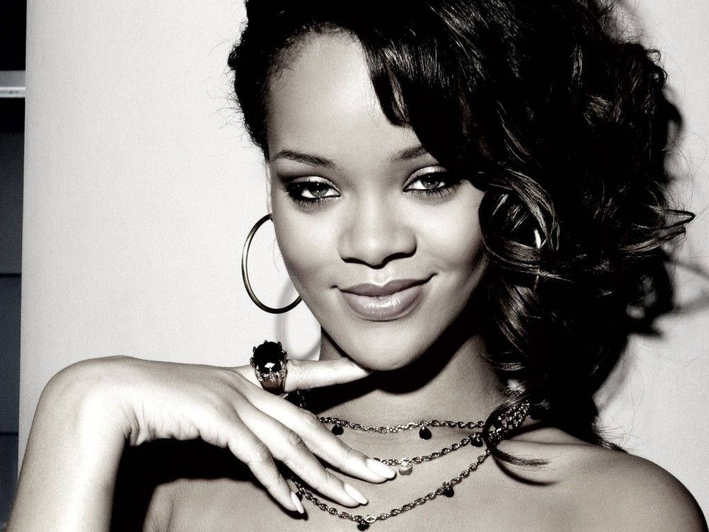 Classic Black And White Rihanna Wallpaper