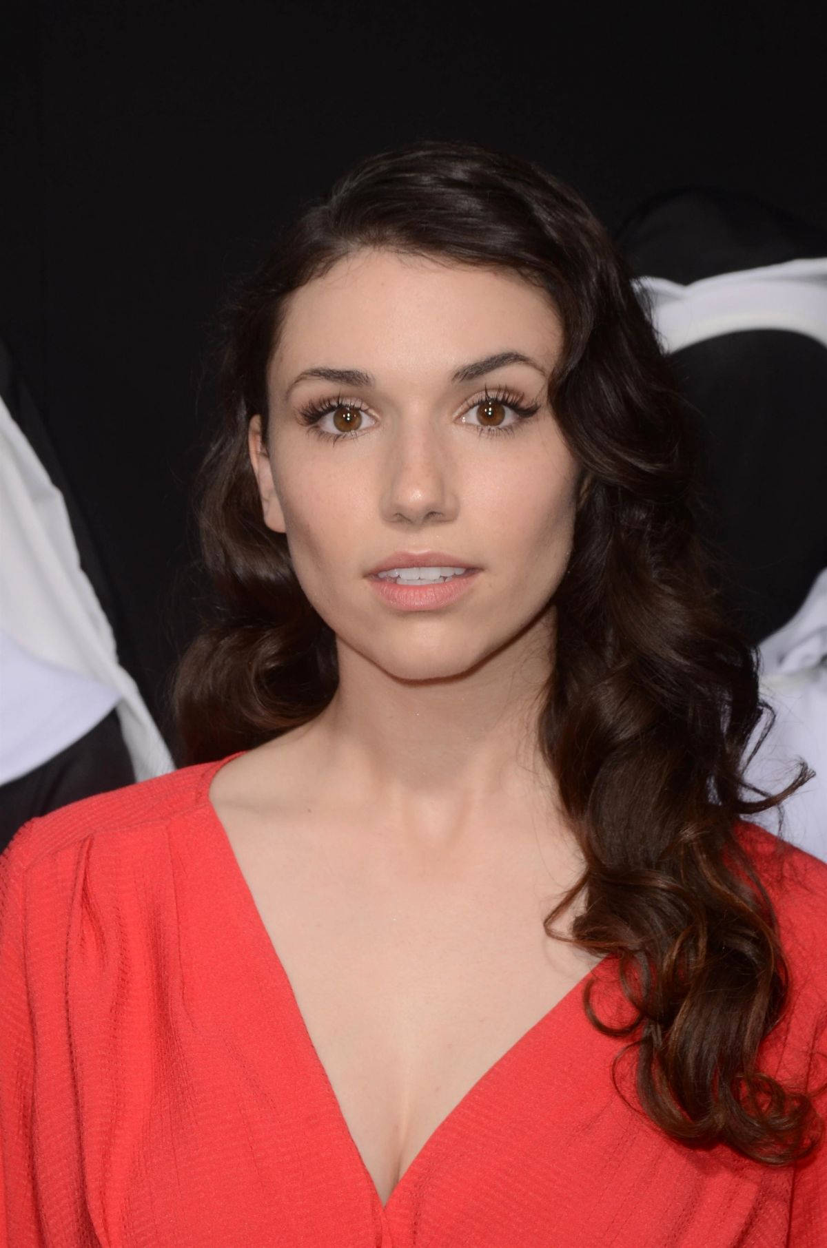 Close-up Shot Of Grace Fulton Wallpaper