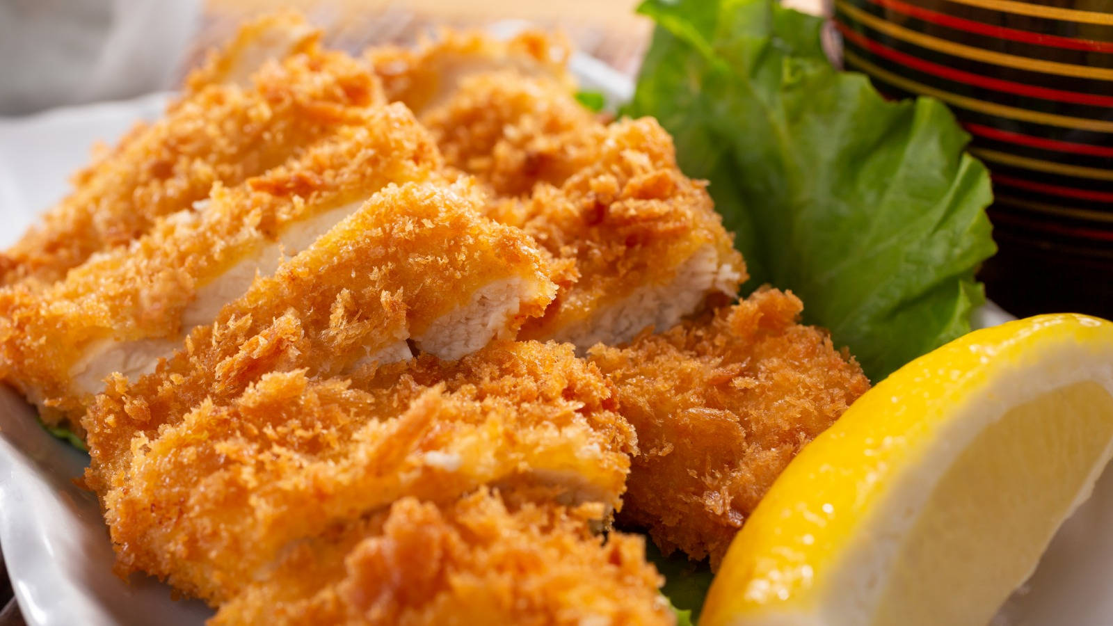 Close-up Tonkatsu With Slice Of Lemon Wallpaper