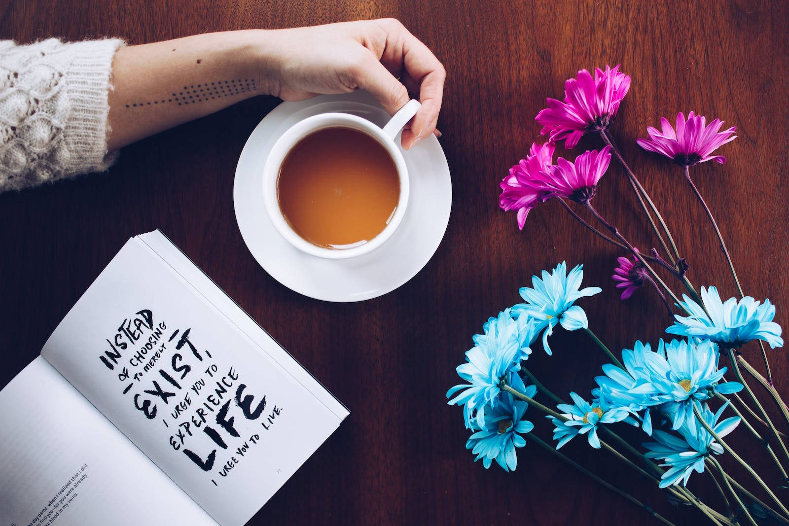 Coffee, Flowers, And Motivational Quotes Wallpaper