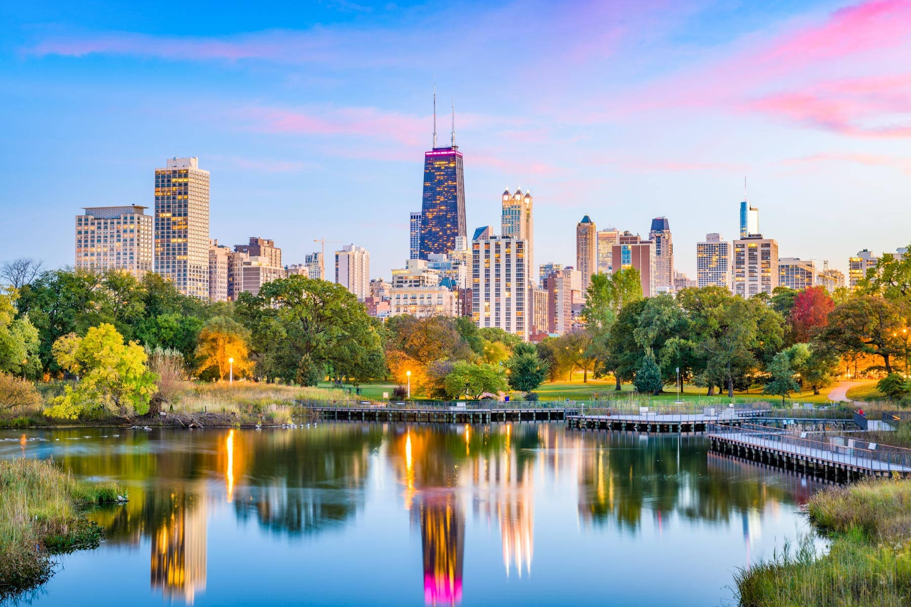 Colorful Sky In Lincoln Park, Chicago, Illinois Wallpaper