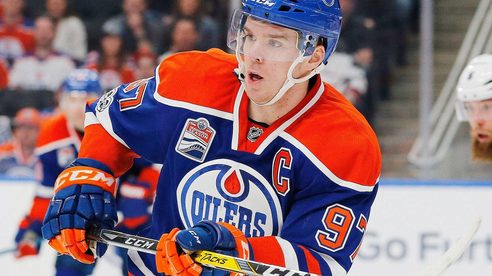 Connor Mcdavid First Overall 2015 Nhl Entry Draft Wallpaper