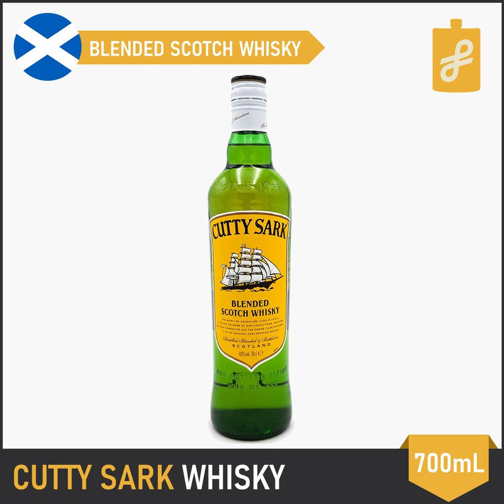 Cutty Sark Green Scotland Whisky Bottle Wallpaper