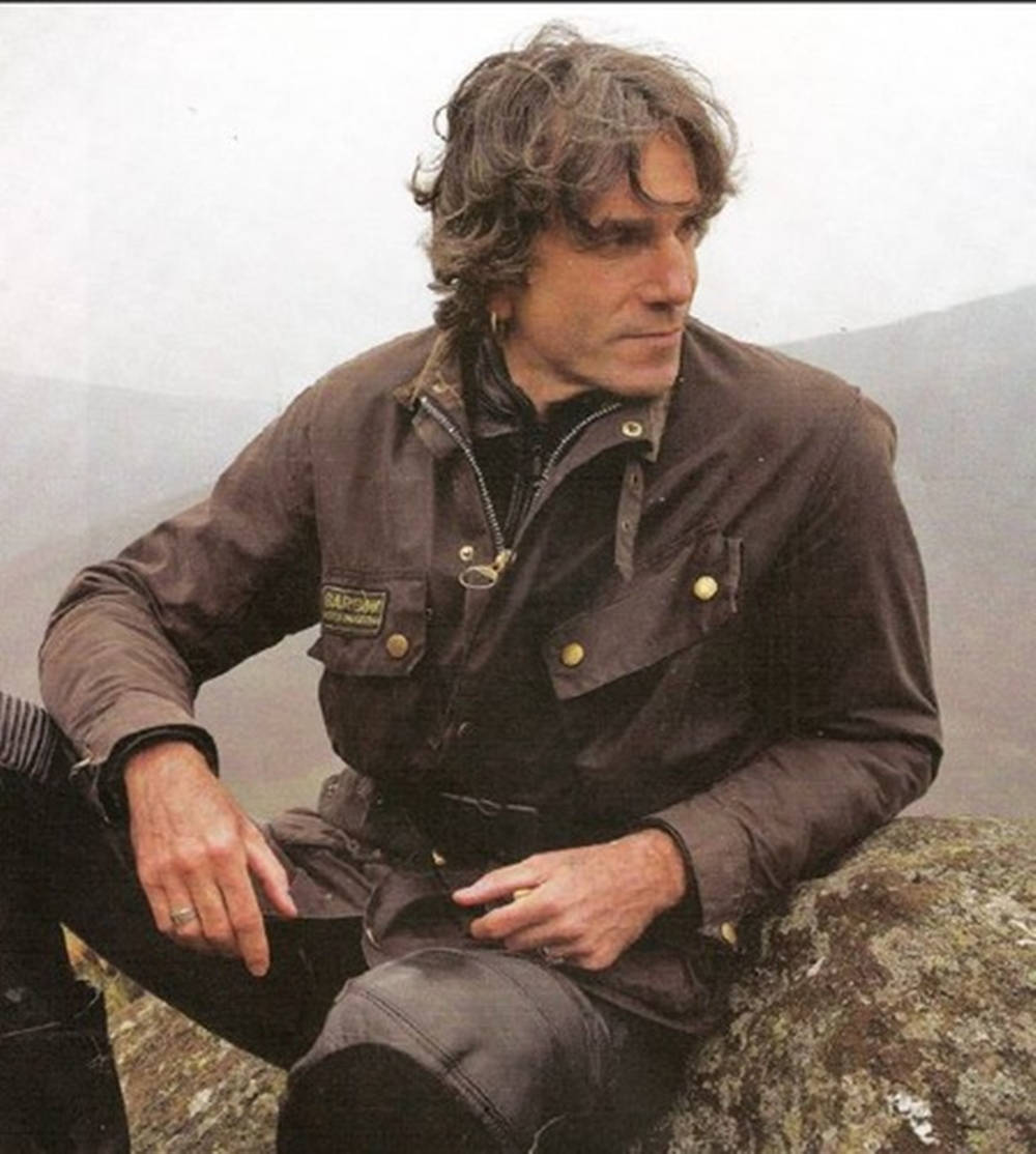 Daniel Day-lewis In A Cool Jacket Wallpaper