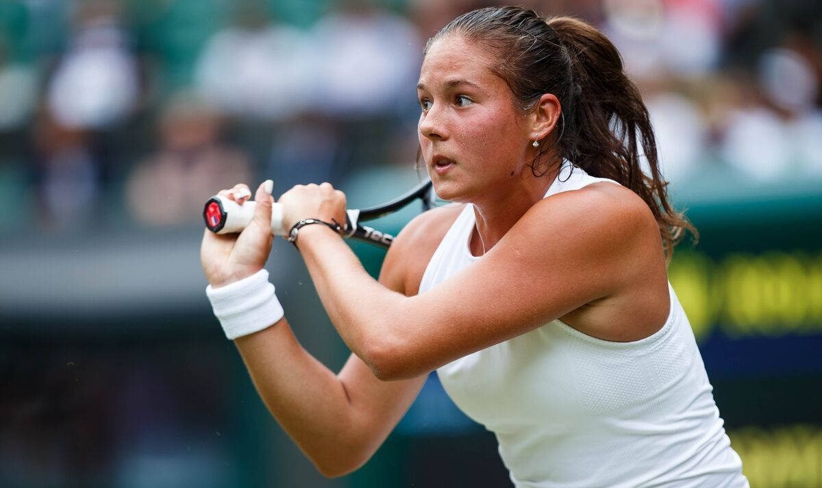 Daria Kasatkina Flexing Wallpaper