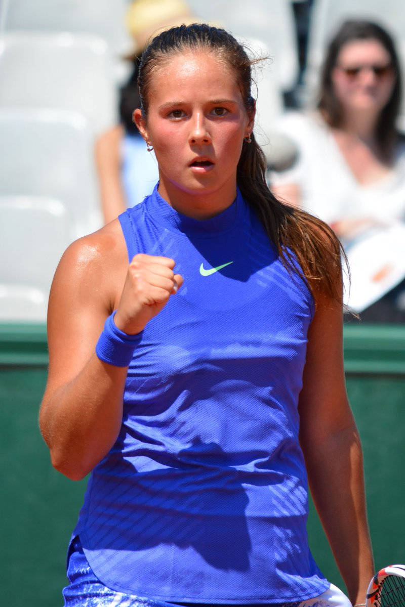 Daria Kasatkina Raises Her Fist Wallpaper