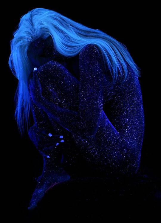 Dark Blue Aesthetic Tumblr Glowing Woman Wallpaper