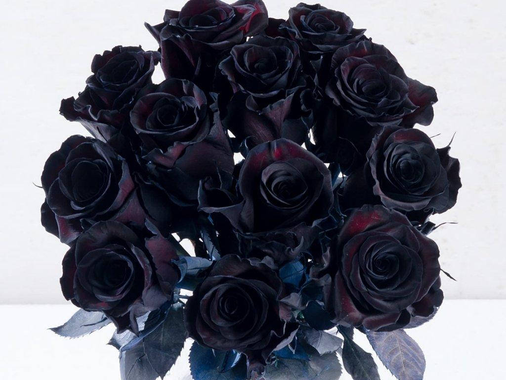Dark Rose Floral Bouquet Wallpaper