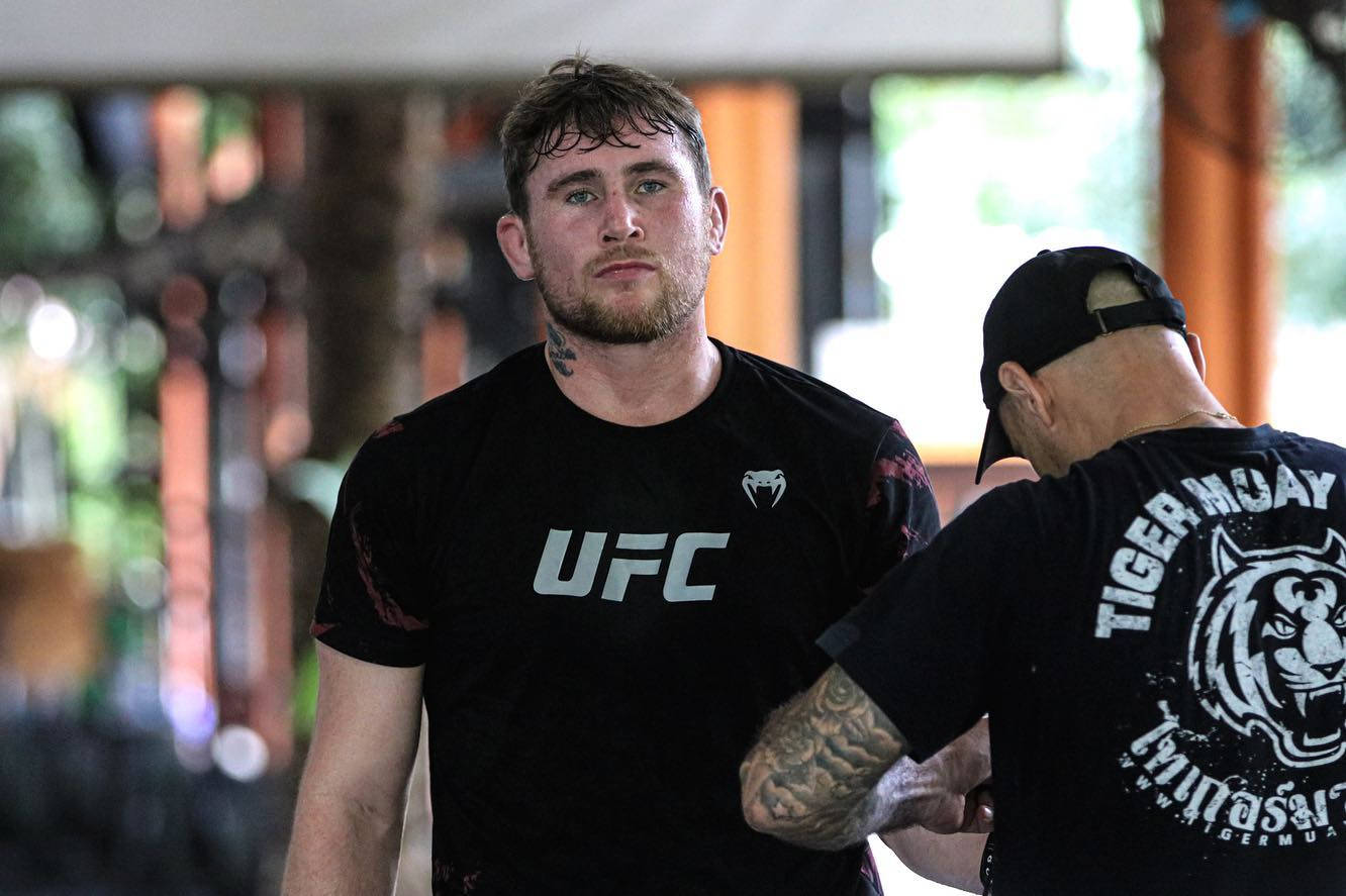 Darren Till Looking At Camera Wallpaper