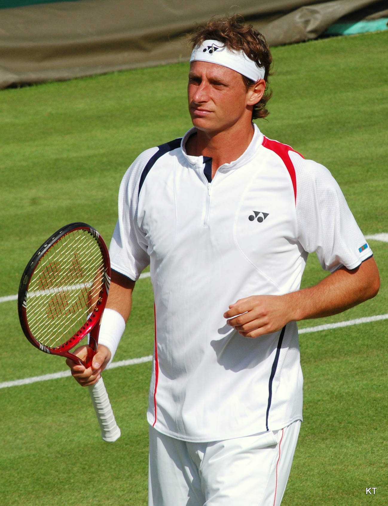 David Nalbandian All-white Outfit Wallpaper