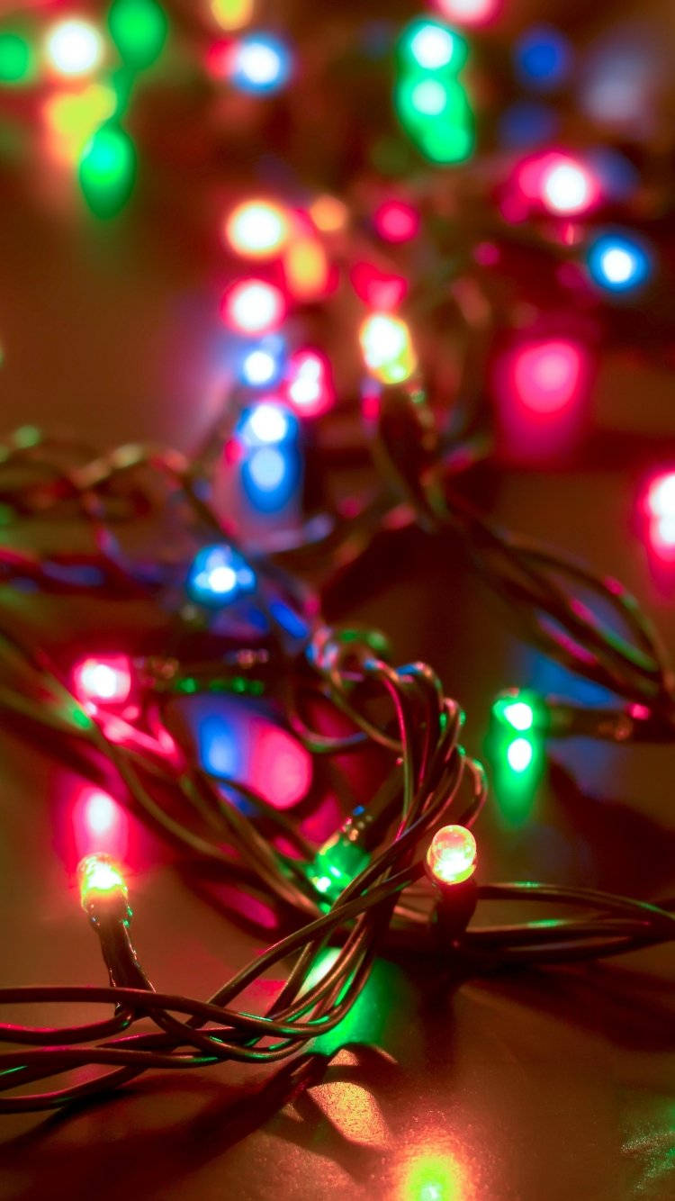 Deck The Halls With Dazzling Christmas Lights! Wallpaper