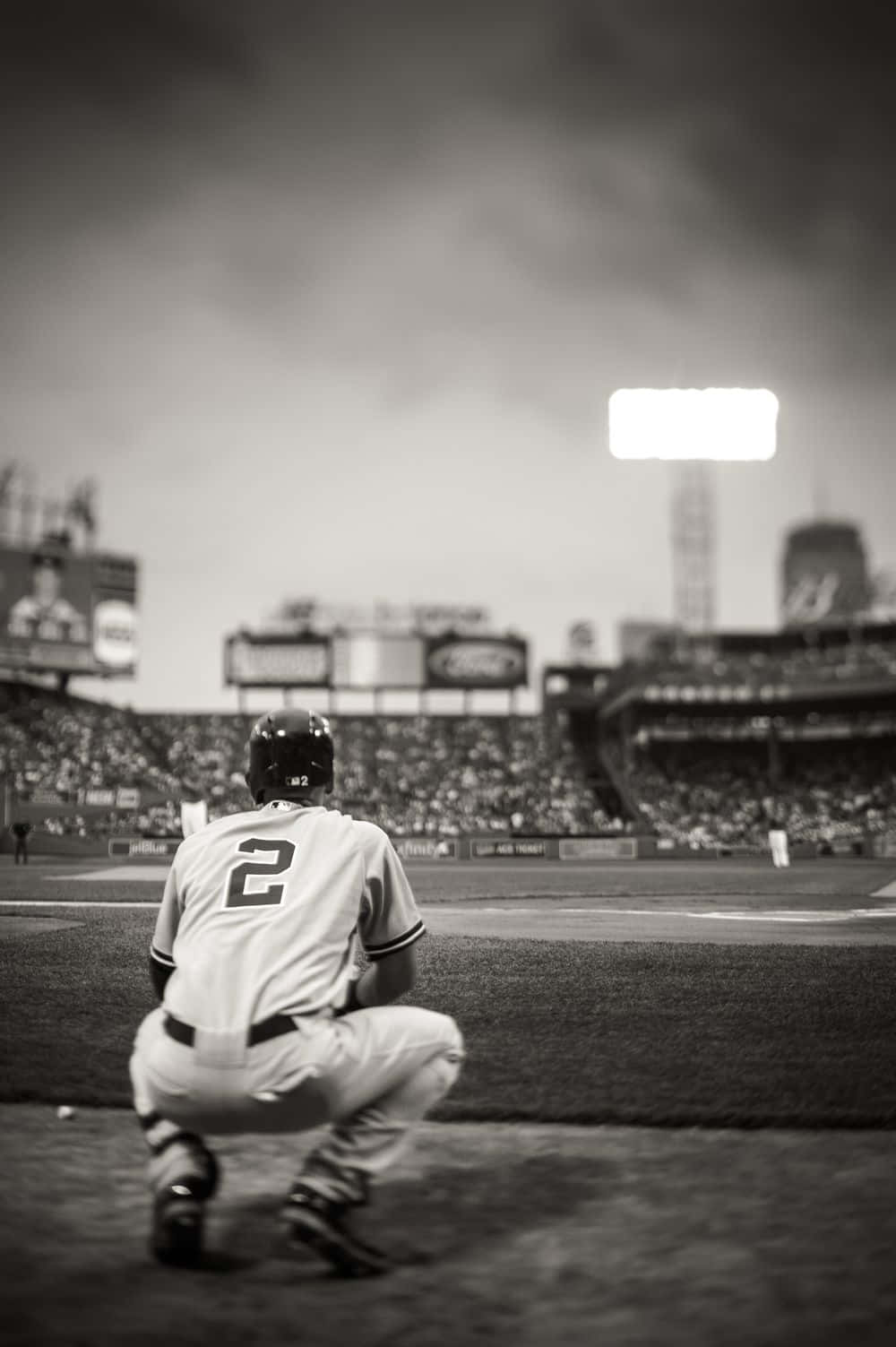 Derek Jeter Waiting On Mound Wallpaper