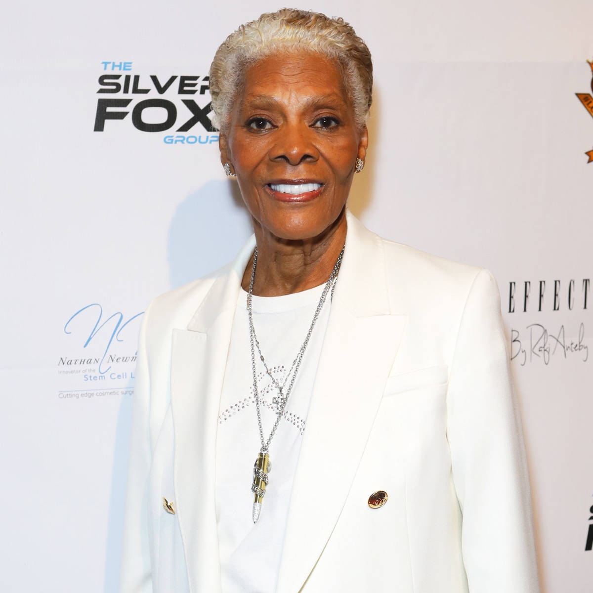 Dionne Warwick The Masked Singer Wallpaper