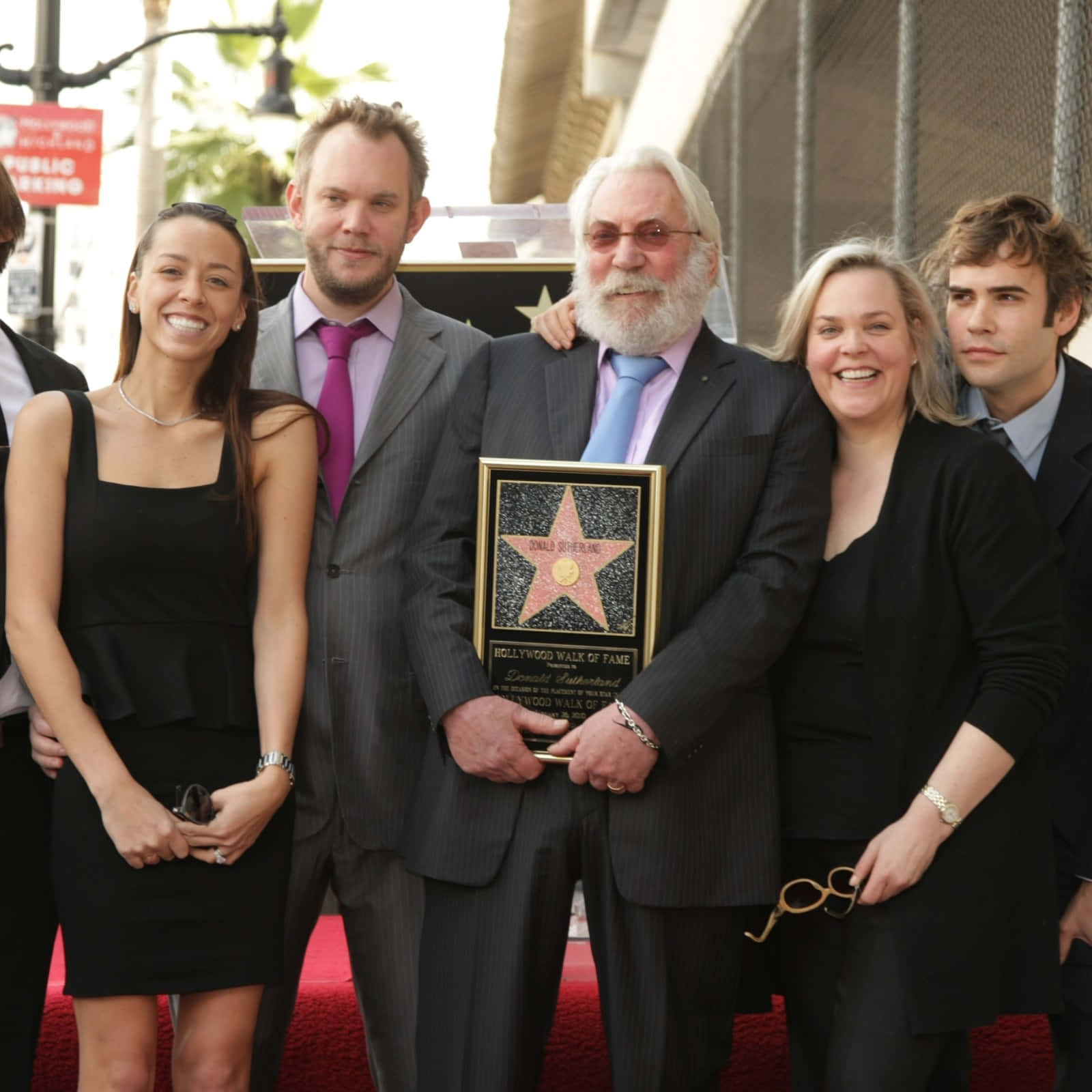 Donald Sutherland Hollywood Walkof Fame Star Ceremony Wallpaper