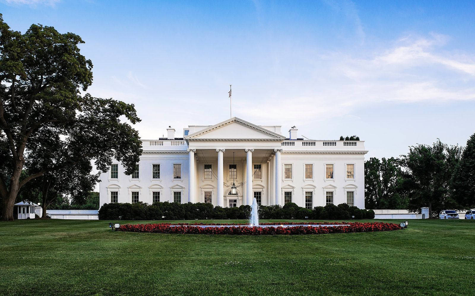 Download White House Wallpaper Wallpaper