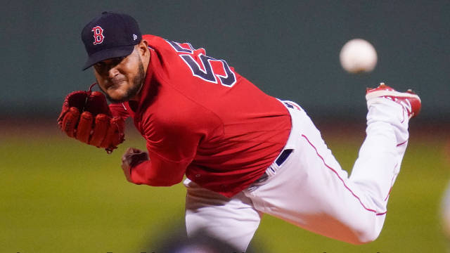 Eduardo Rodriguez Stumbles Wallpaper