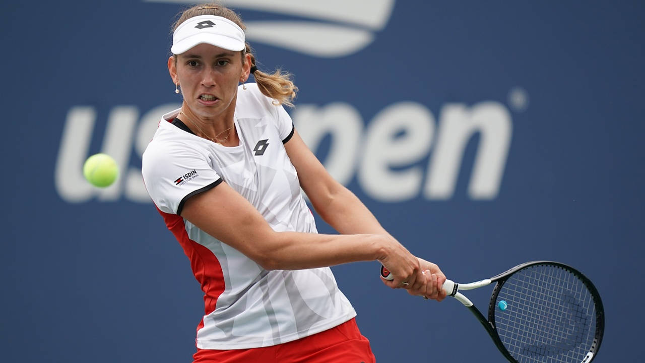 Elise Mertens Playing At U.s. Open Wallpaper