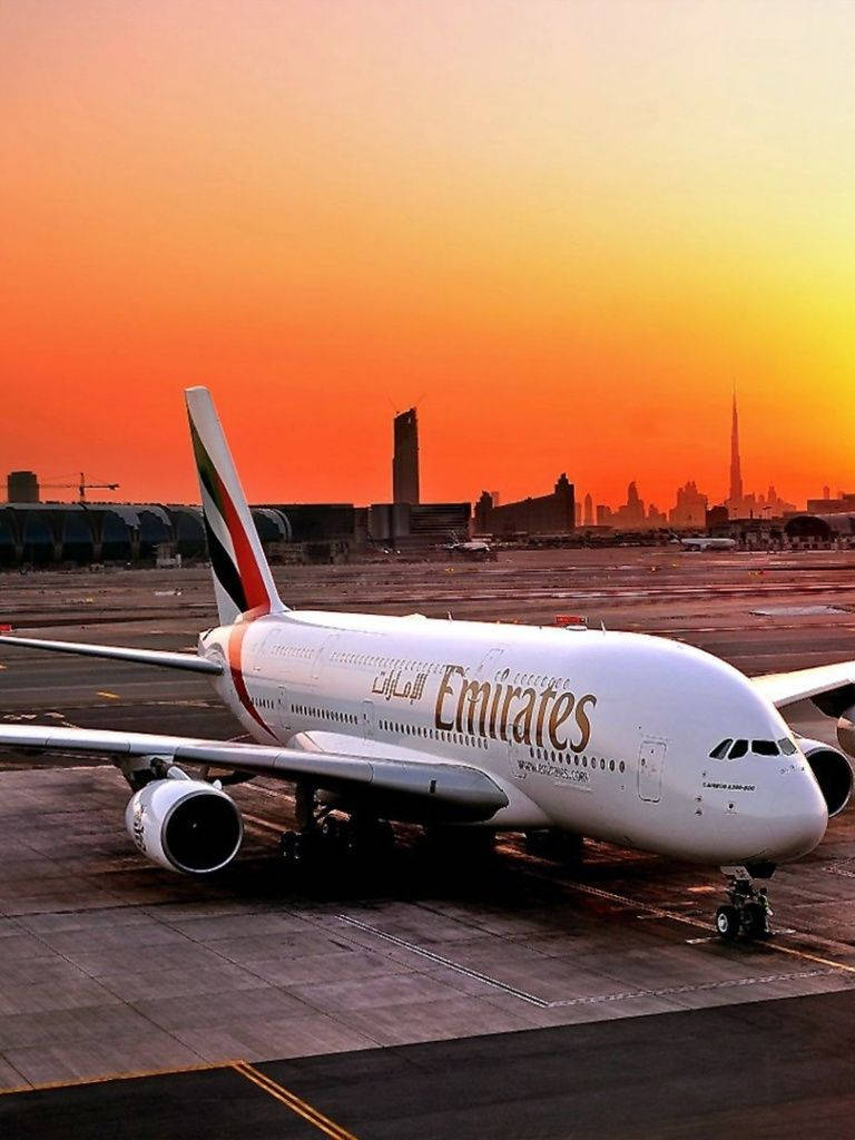 Emirates In Dubai International Airport Wallpaper