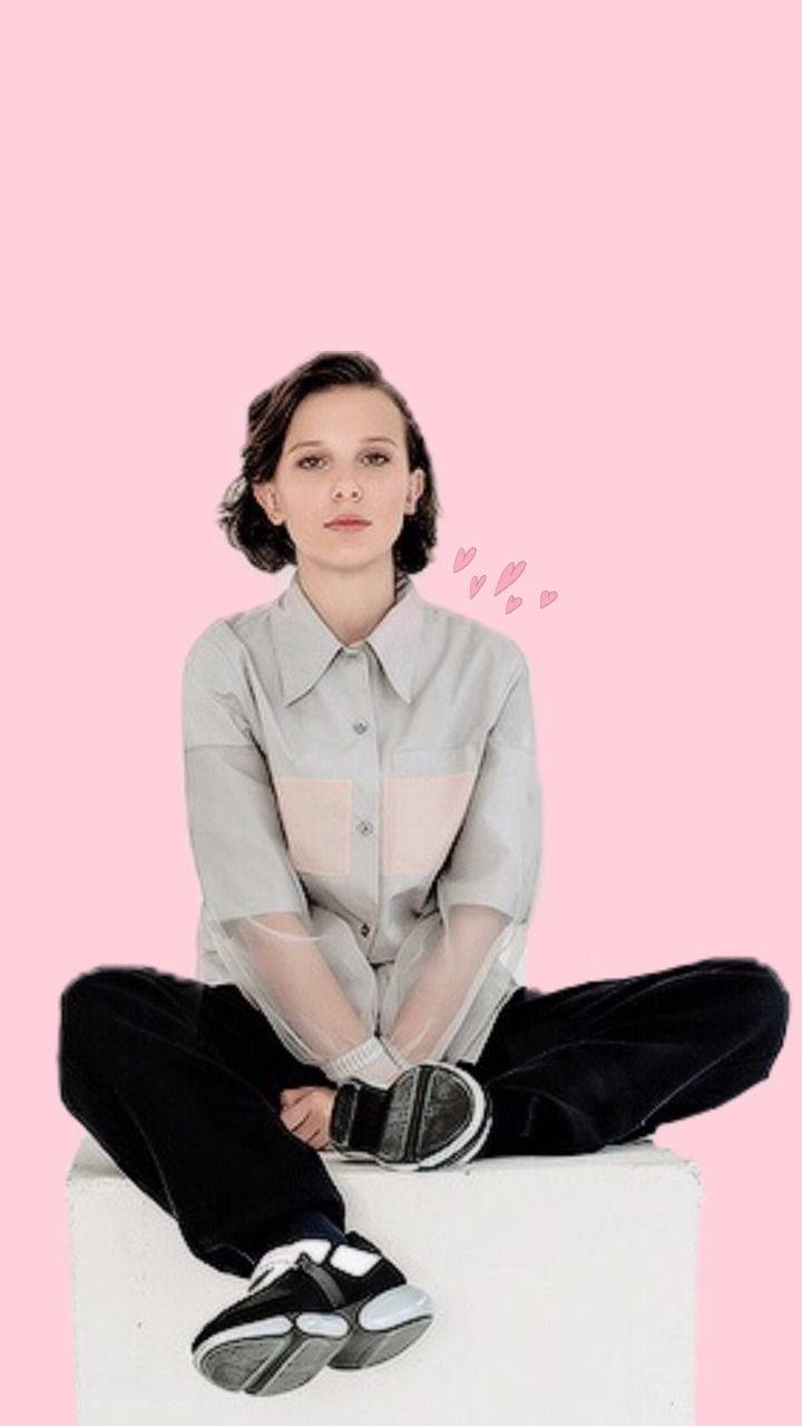 Emo Outfit Millie Bobby Brown Wallpaper