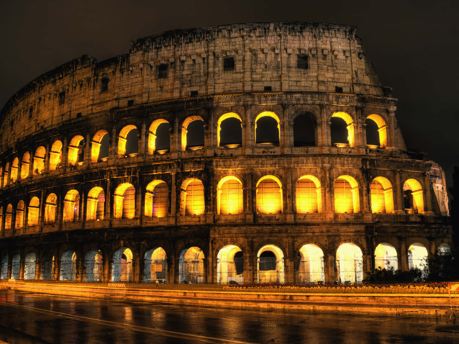 Experience Ancient Rome With This Journey Through The Ages Desktop Wallpaper Wallpaper