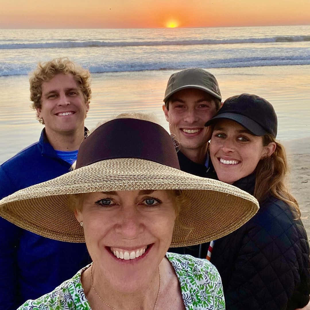 Family Beach Sunset Selfie Wallpaper