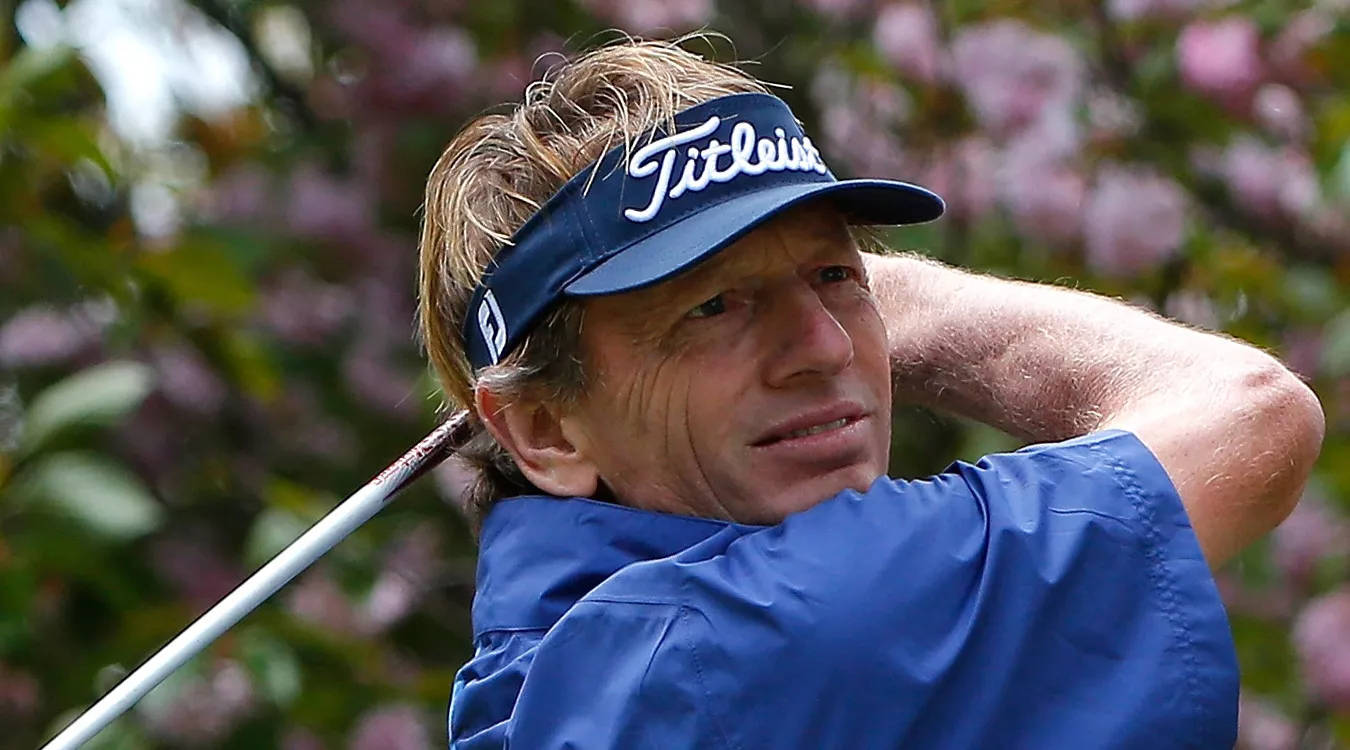 Famous Professional Golfer Brad Faxon Wallpaper