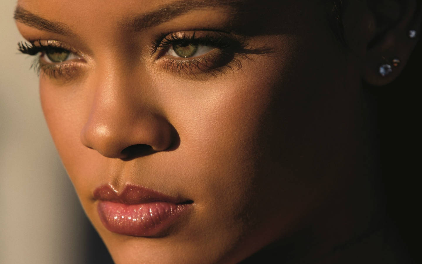 Fenty Rihanna Face Close-up Wallpaper