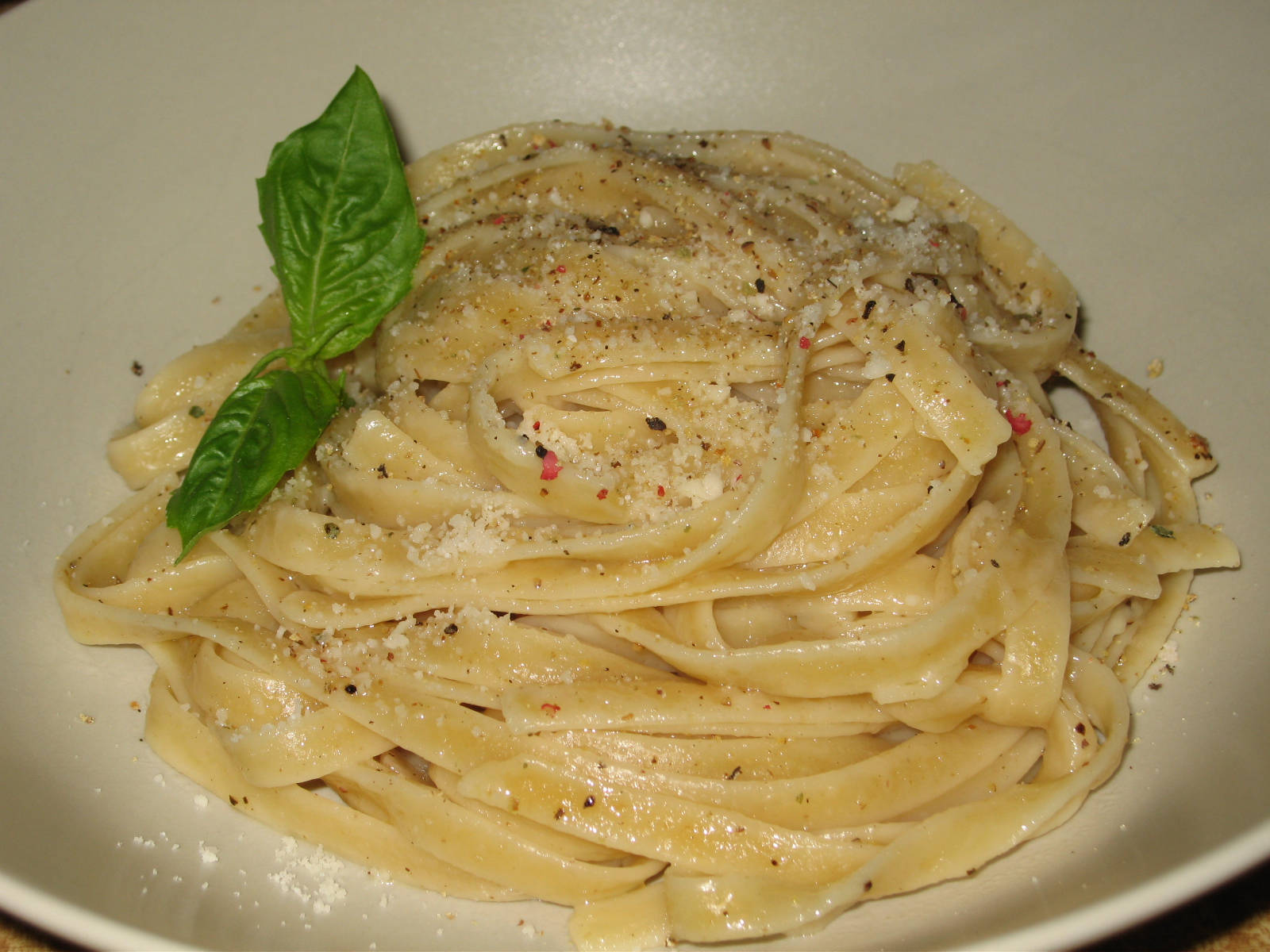 Fettuccine Cacio E Pepe Wallpaper