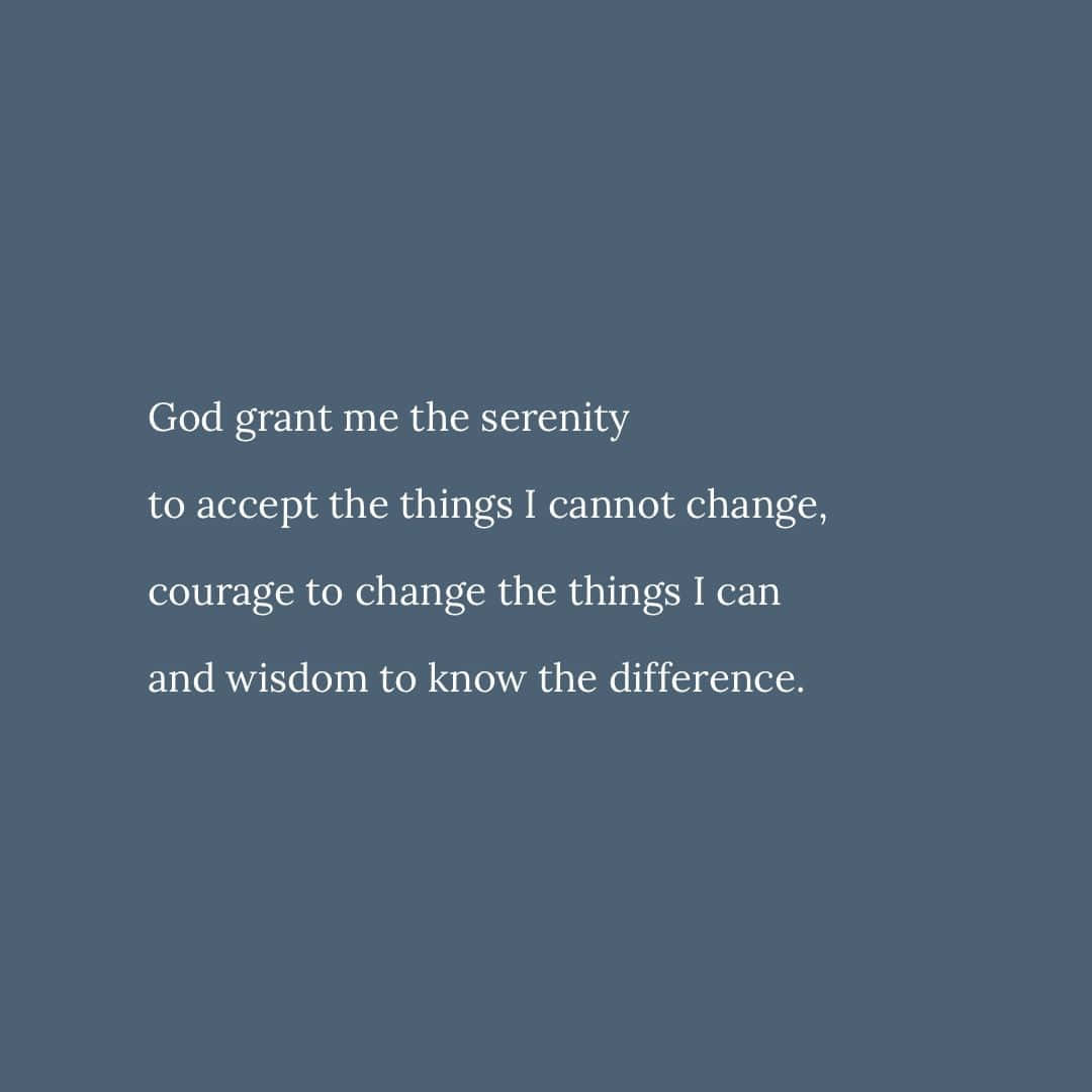 Find Courage, Comfort, And Strength In The Serenity Prayer. Wallpaper