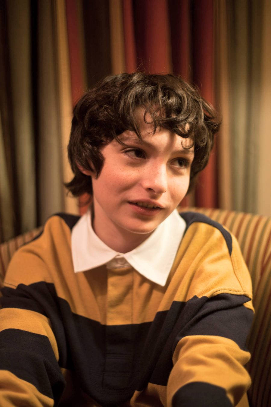 Finn Wolfhard In Stranger Things Wallpaper