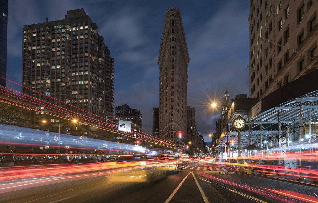 Flatiron Building At Night Timelapse Wallpaper