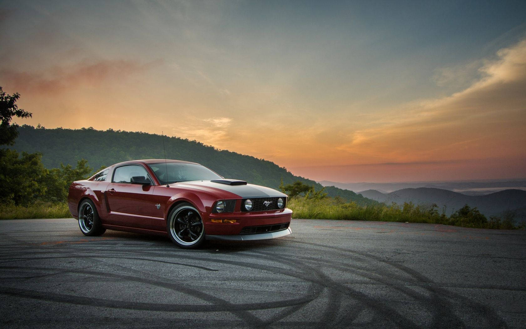 Ford Mustang At Sunset Wallpaper