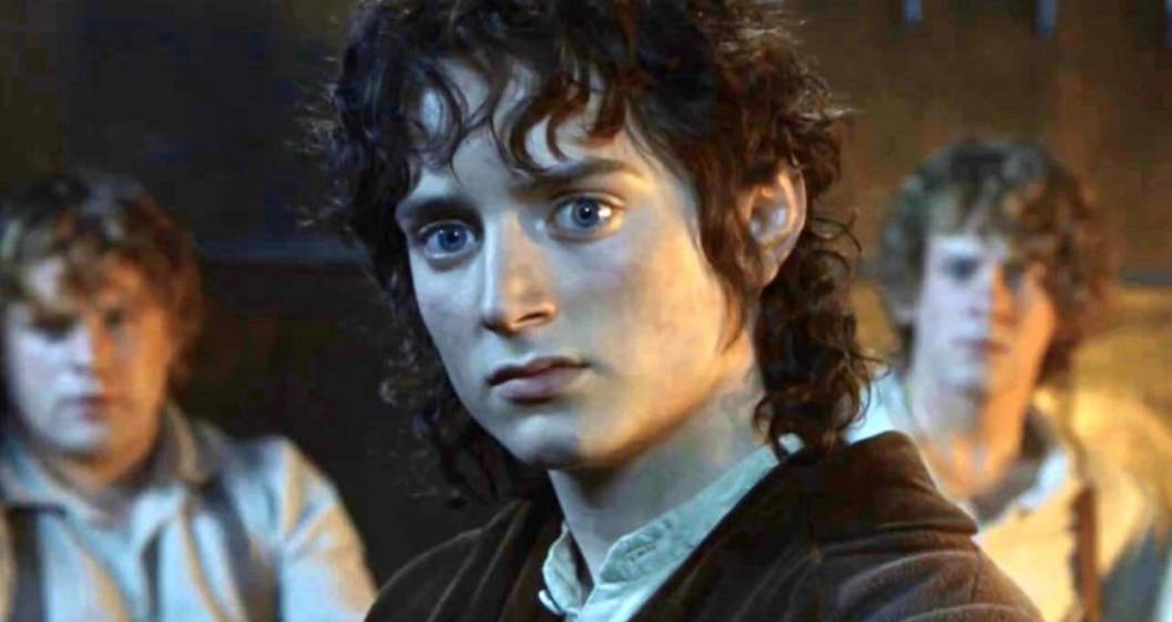 Frodo Baggins 4k Lord Of The Rings Wallpaper