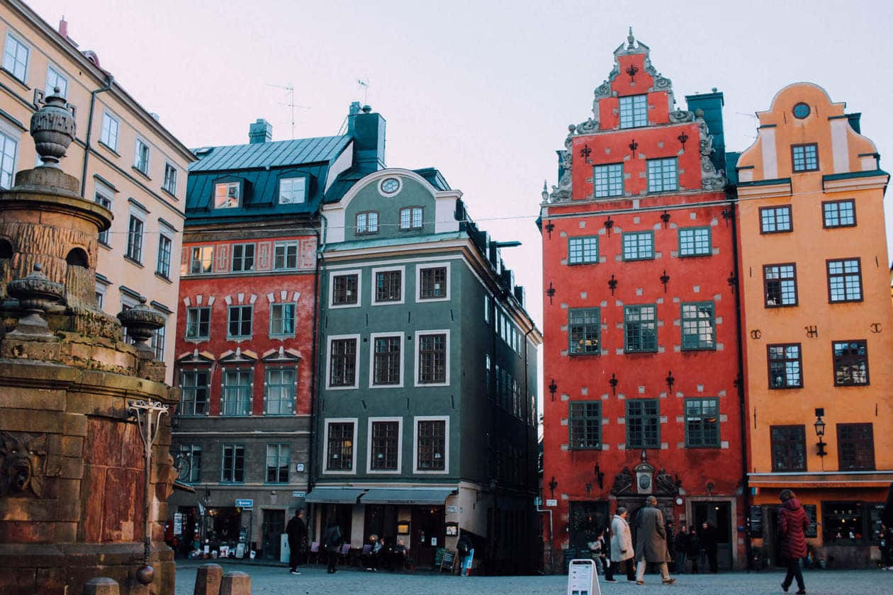 Gamla Stan Stortorget And Stortorgsbrunnen Wallpaper