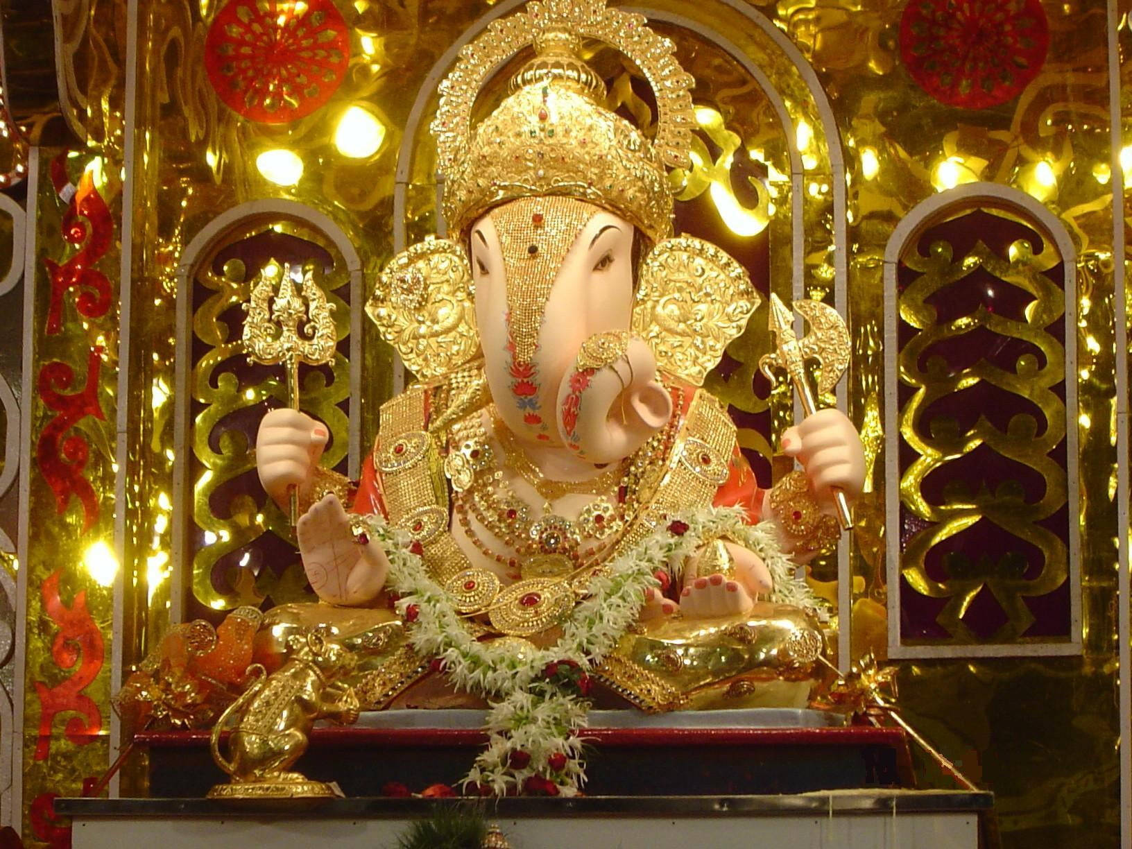 Ganesh Ji Hd Golden Elephant God Wallpaper