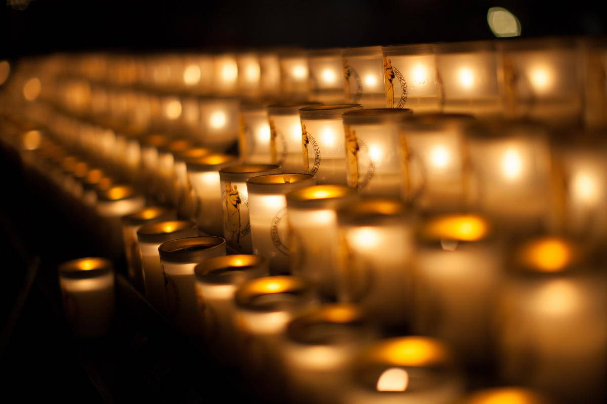 Glass Candles Condolence Wallpaper