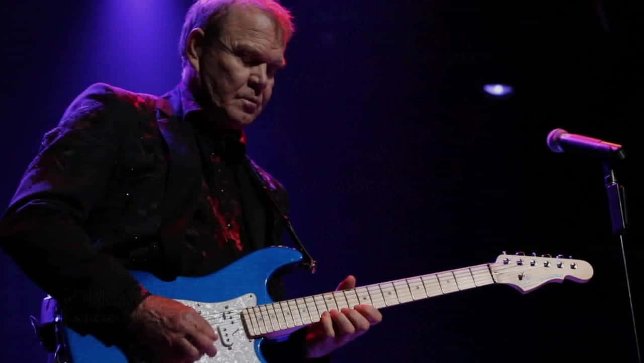 Glen Campbell Performing Live Wallpaper