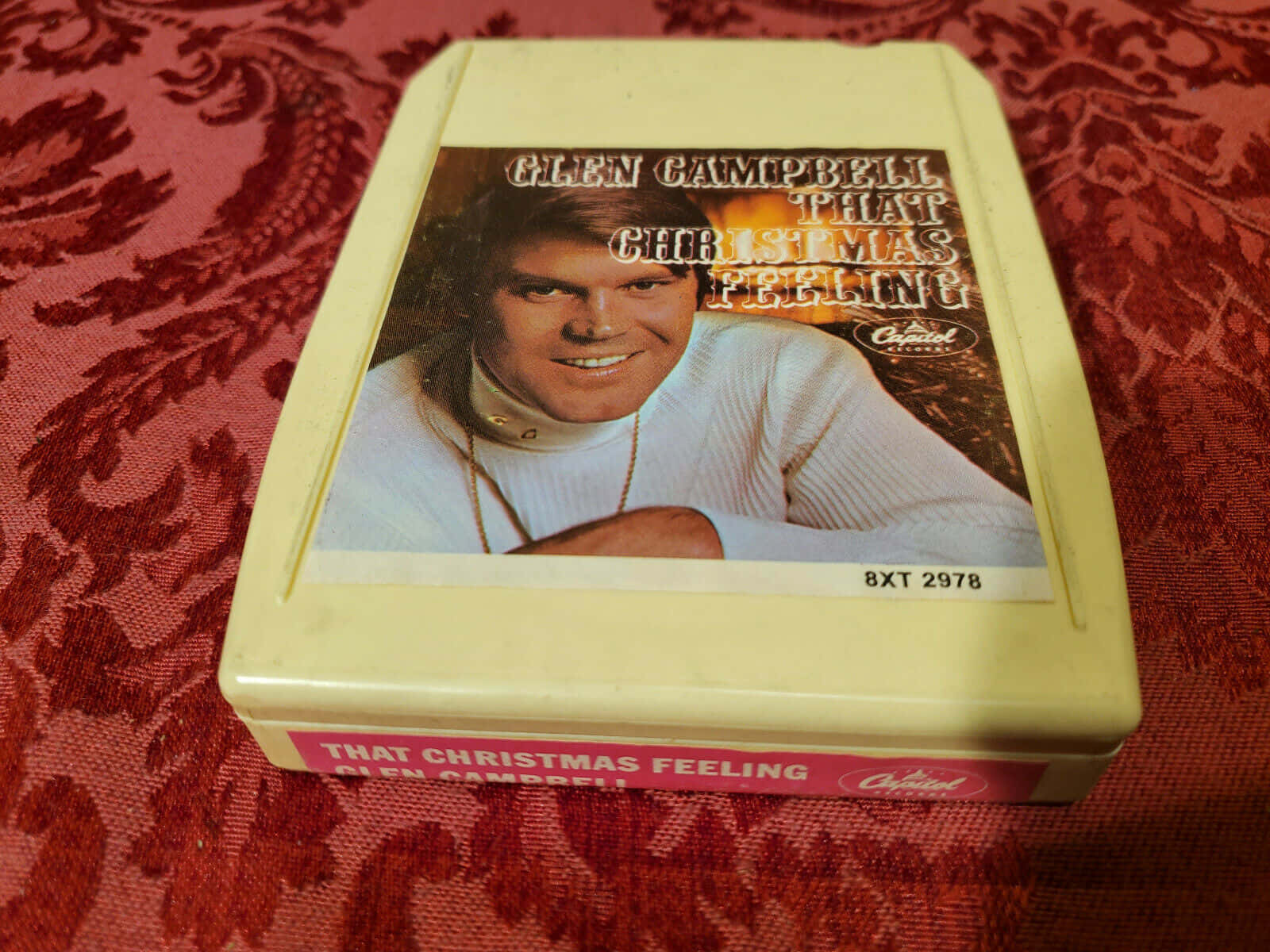 Glen Campbell That Christmas Feeling Album Cover Wallpaper