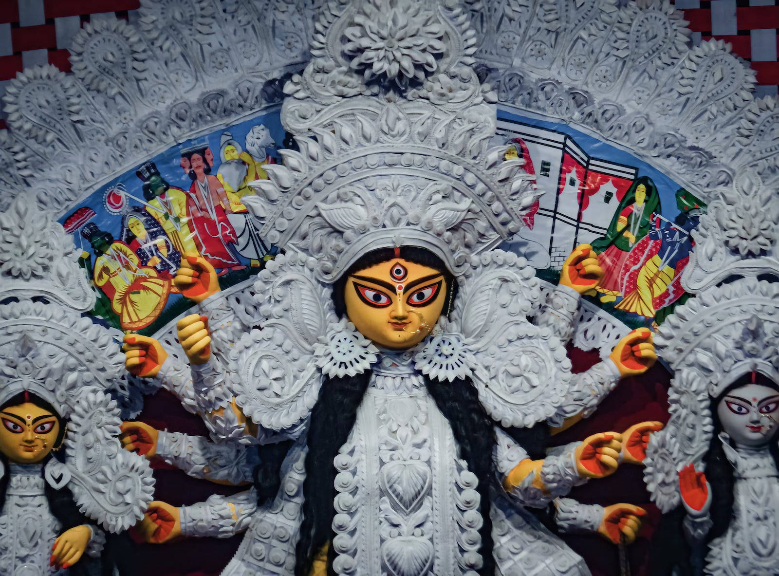 Gray Maa Durga Statue Wallpaper