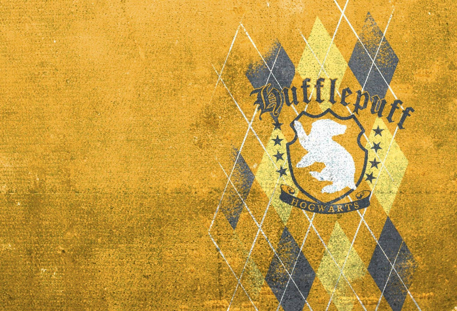 Grunge Hufflepuff Hogwarts Logo Wallpaper