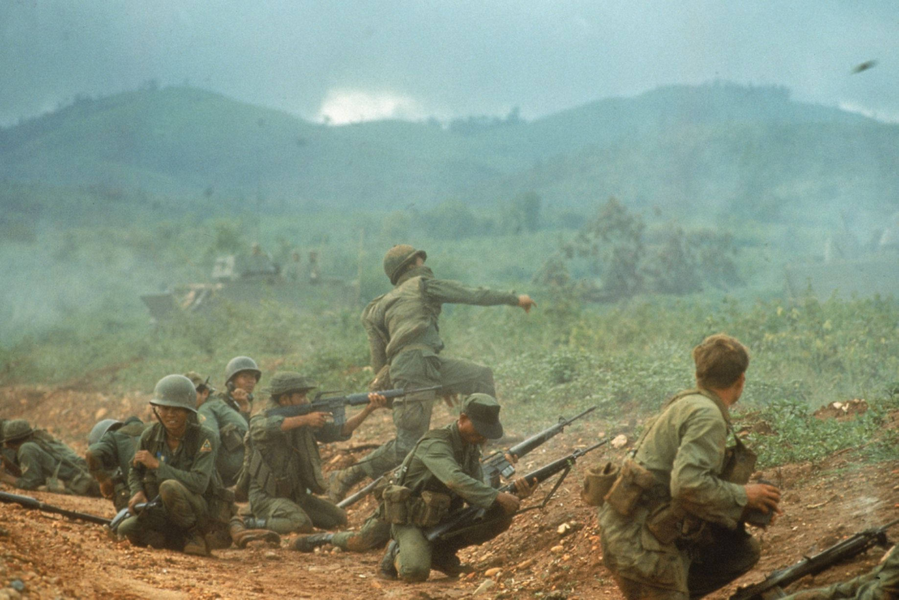 Hanoi Soldiers In Action Wallpaper