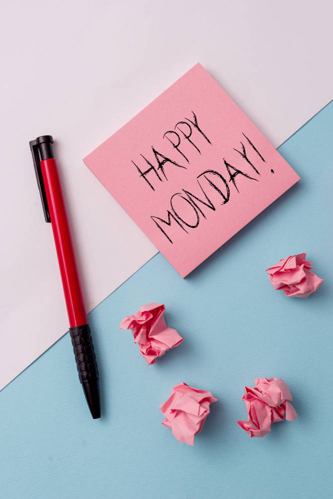 Happy Monday On Notepad Wallpaper