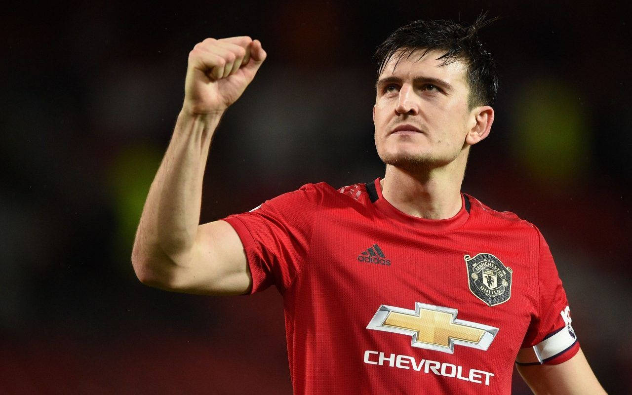 Harry Maguire Raised Fist Wallpaper