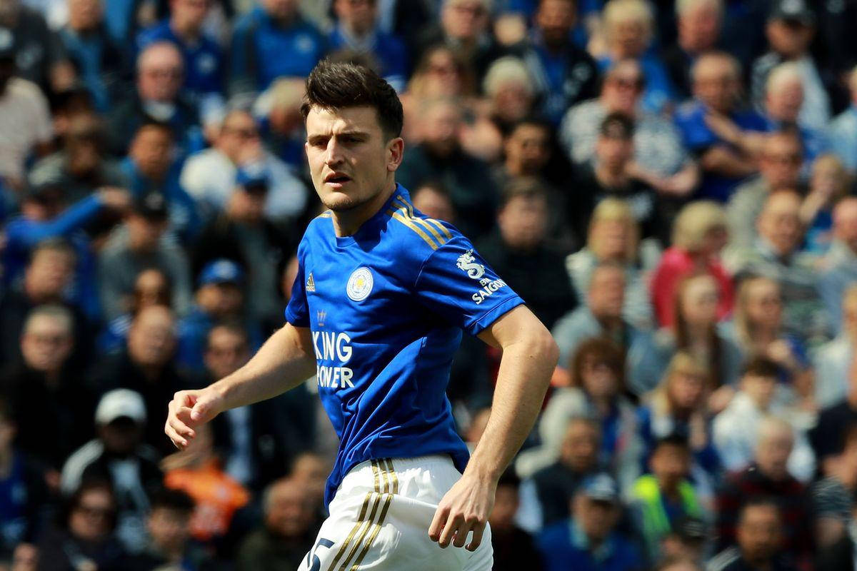 Harry Maguire Running In A Blue Uniform Wallpaper