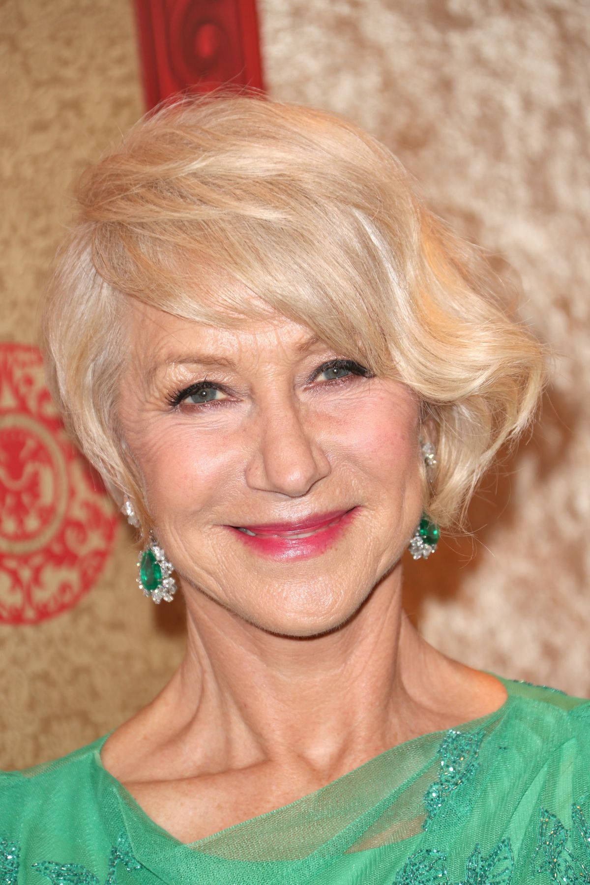 Helen Mirren Hollywood English Actor Wallpaper