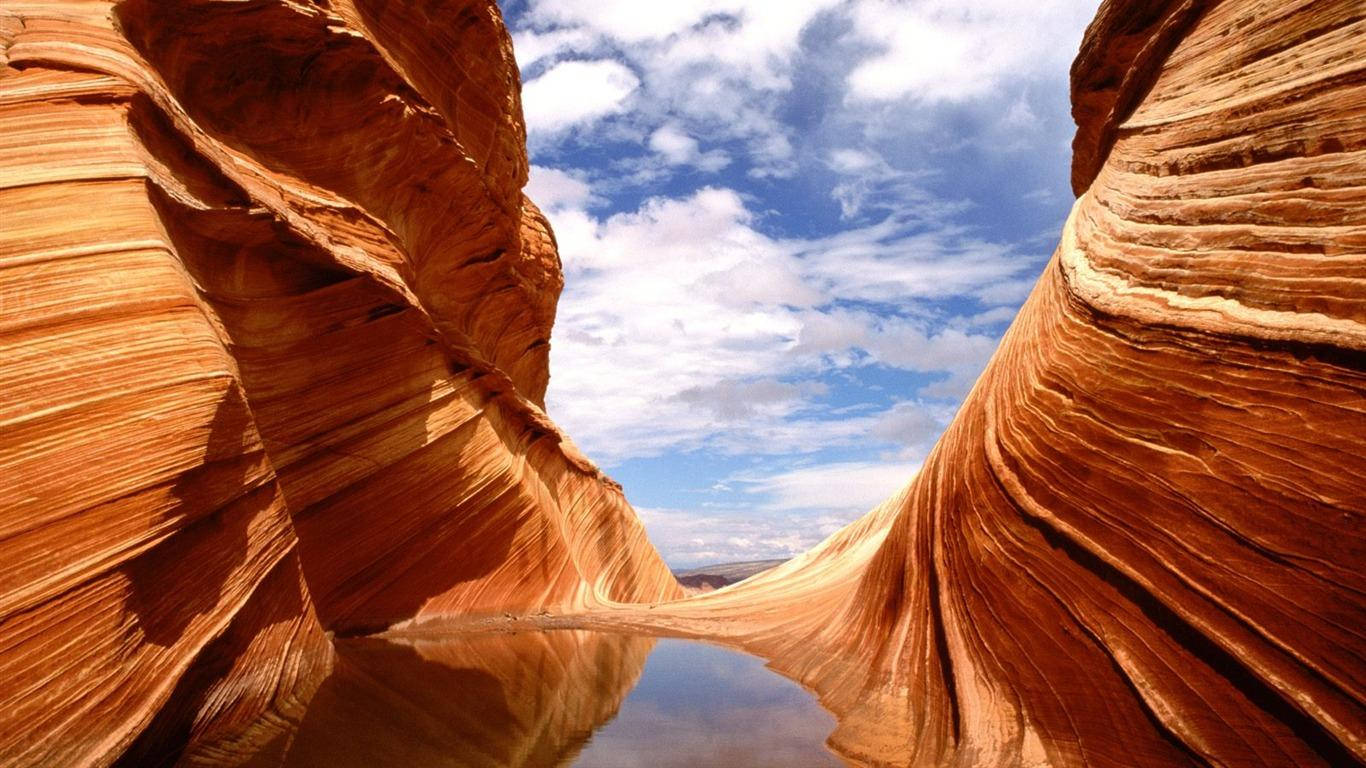 Hidden Pool Plateau Red Rock Formations Wallpaper