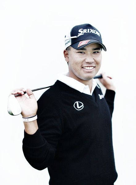 Hideki Matsuyama Cute Pose Wallpaper