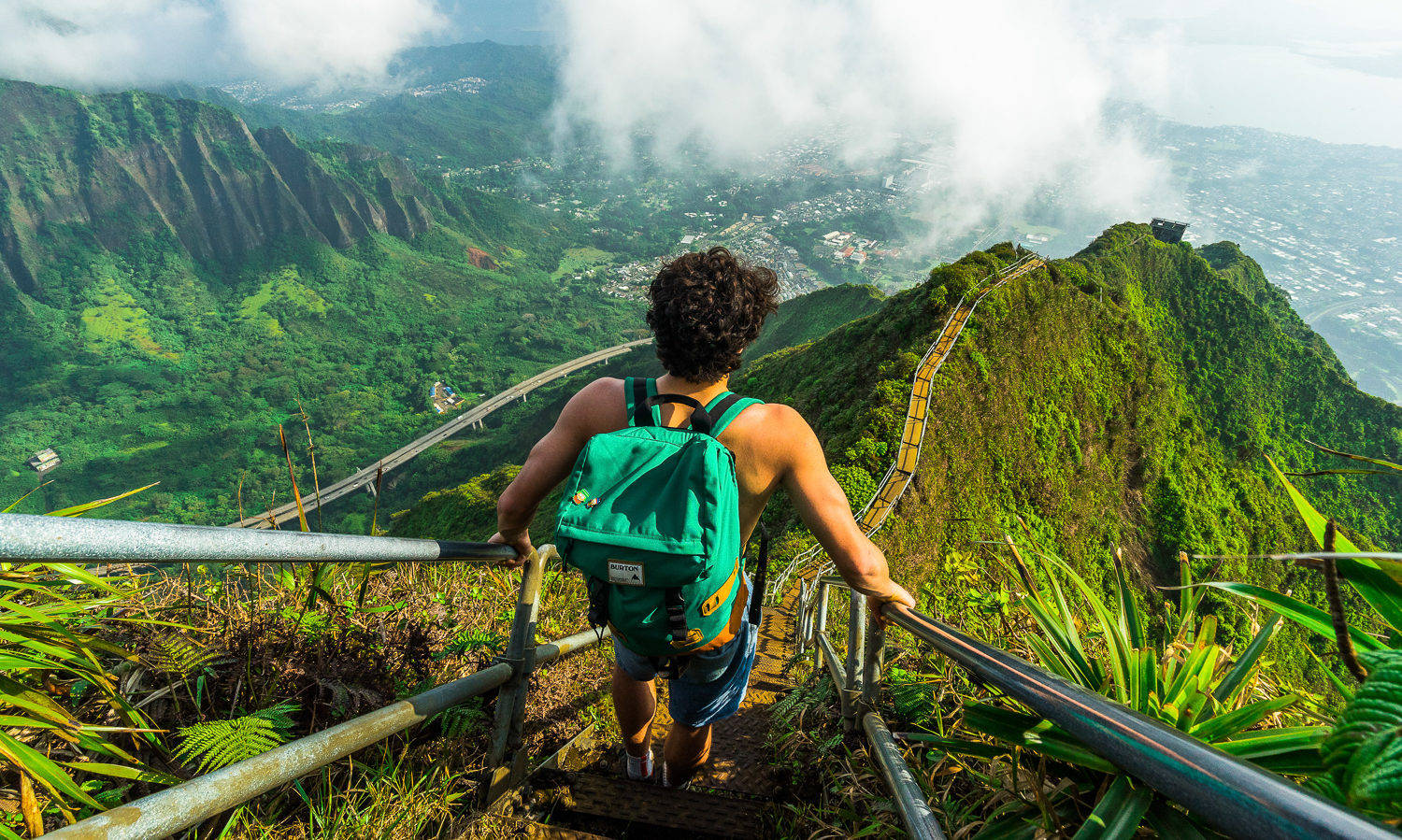 Hiker In Oahu Mountains Wallpaper