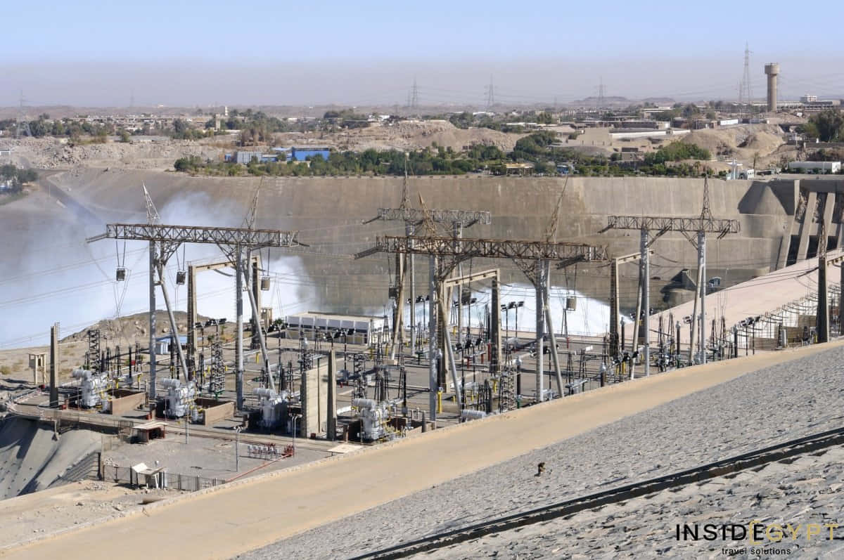 Historic Image Of Aswan High Dam Construction Wallpaper