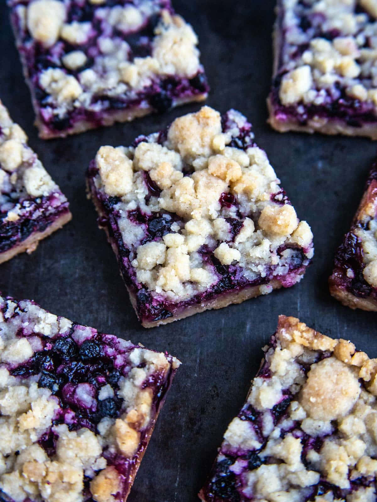 Huckleberry Crumble Bars Dessert Wallpaper